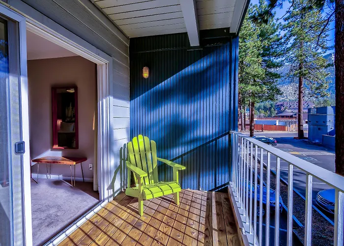 Basecamp Tahoe South