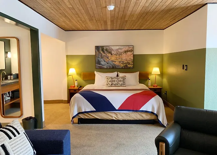 Station House Inn South Lake Tahoe